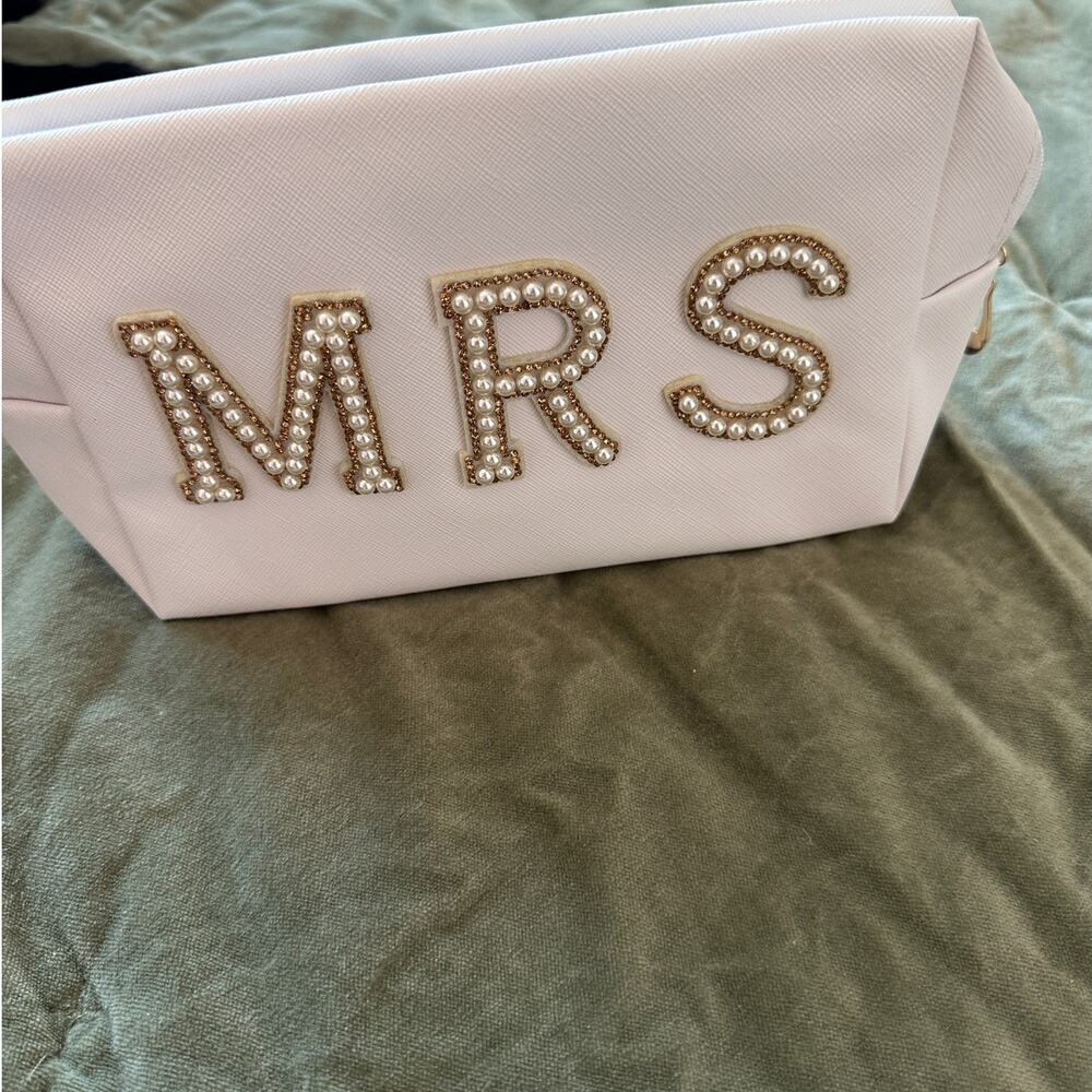NEW MRS White Makeup Bag with Gold and Pearl Monogram Patches Large Size